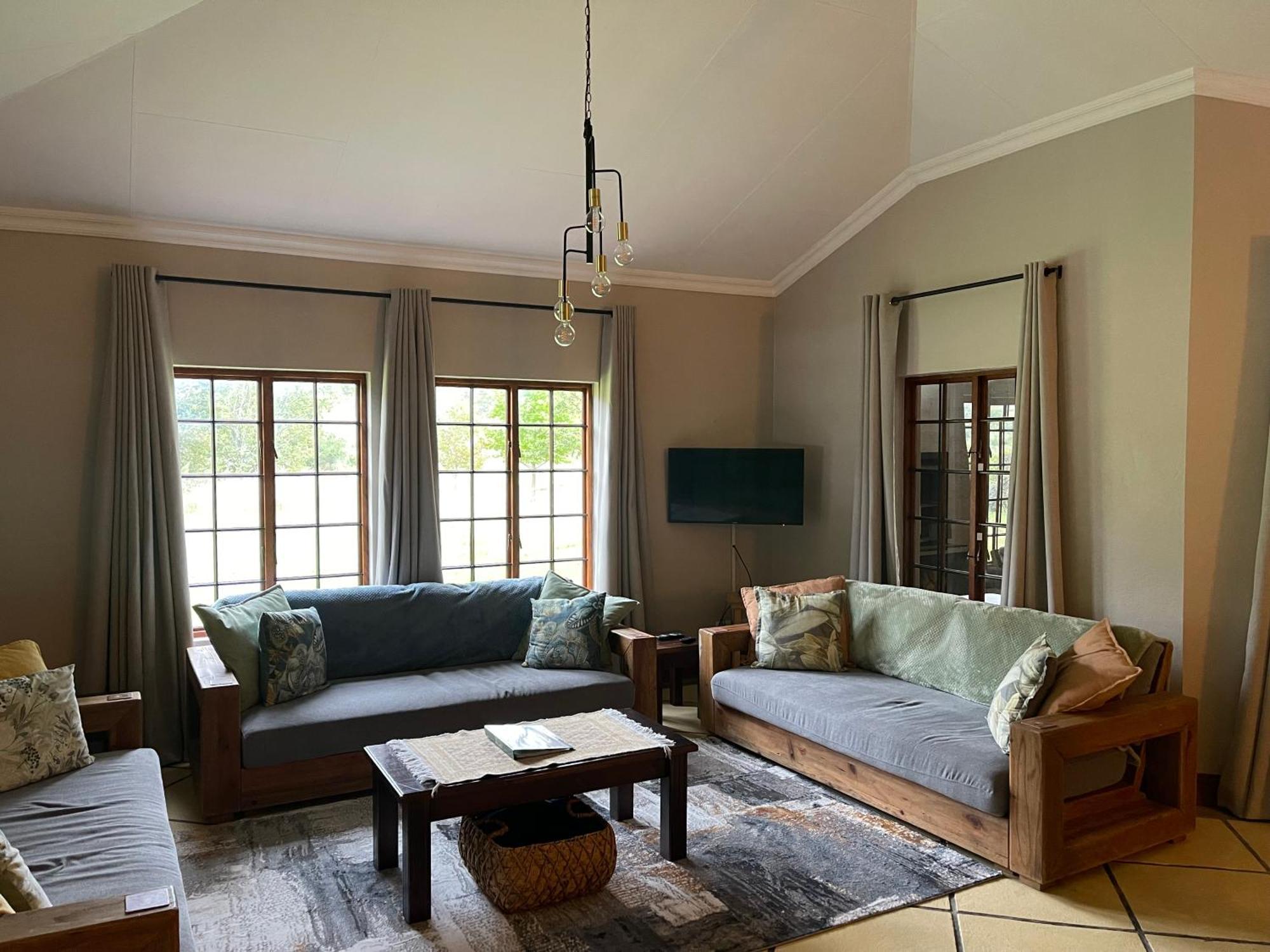 Walkersons Trout And Nature Haven Dullstroom Ngoại thất bức ảnh